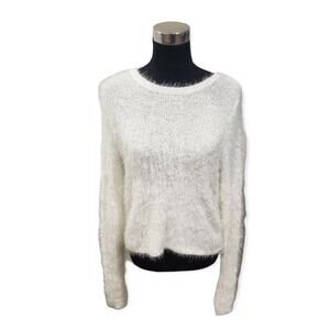 American Eagle White Scoop Neck Fluffy Knit Long Sleeved Shirt